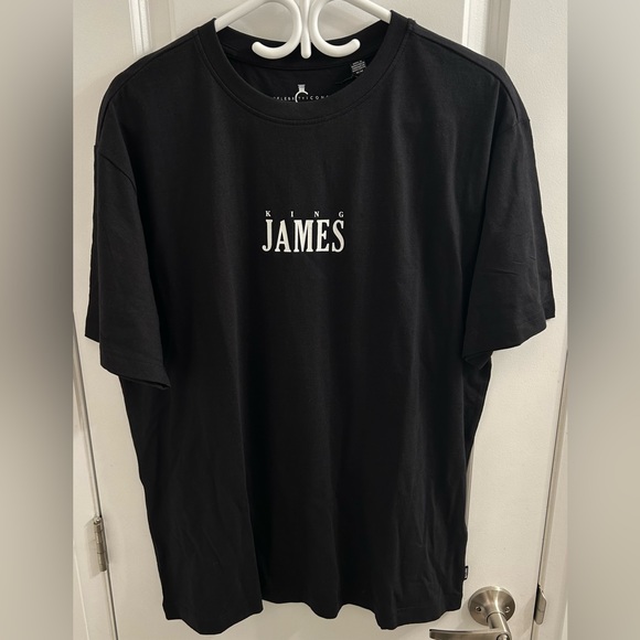 Only & Sons CelebrityIcons Lebron James “King James” Men’s Black T-shirt Sz M - Picture 2 of 12